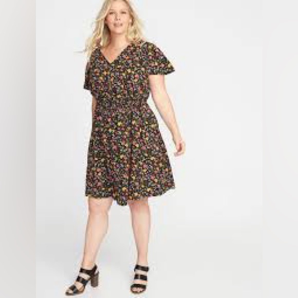 Old Navy Black Floral Mini Dress - Picture 1 of 6
